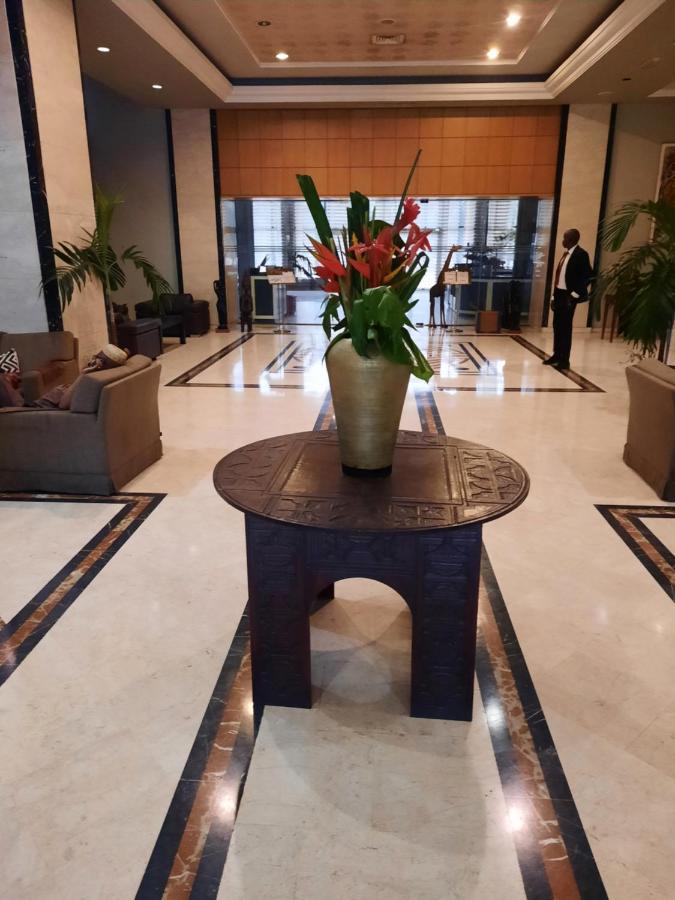 Hotel Granada L'Amitie Bamako Zewnętrze zdjęcie
